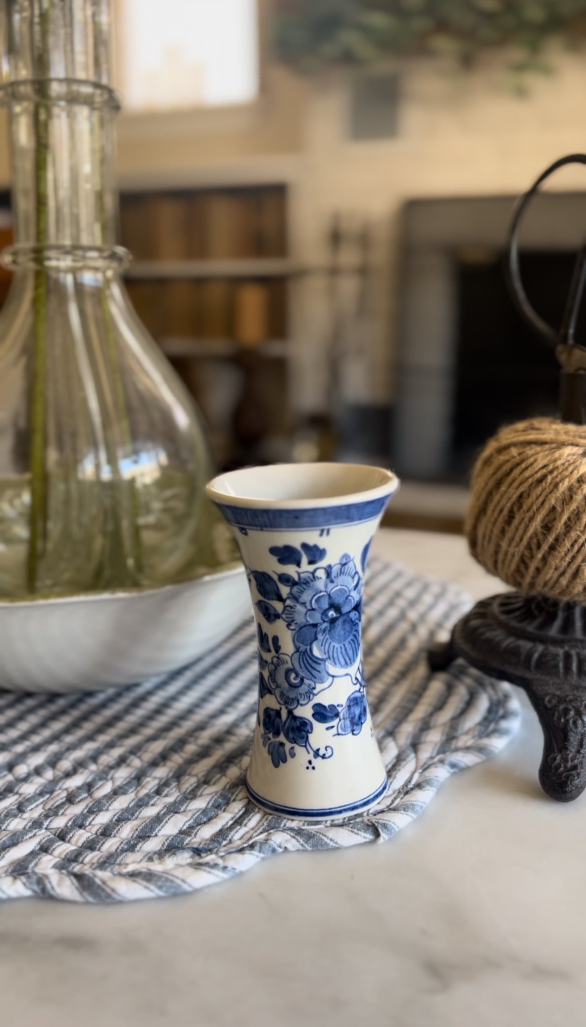 Delft Bud Vase (flower not included)