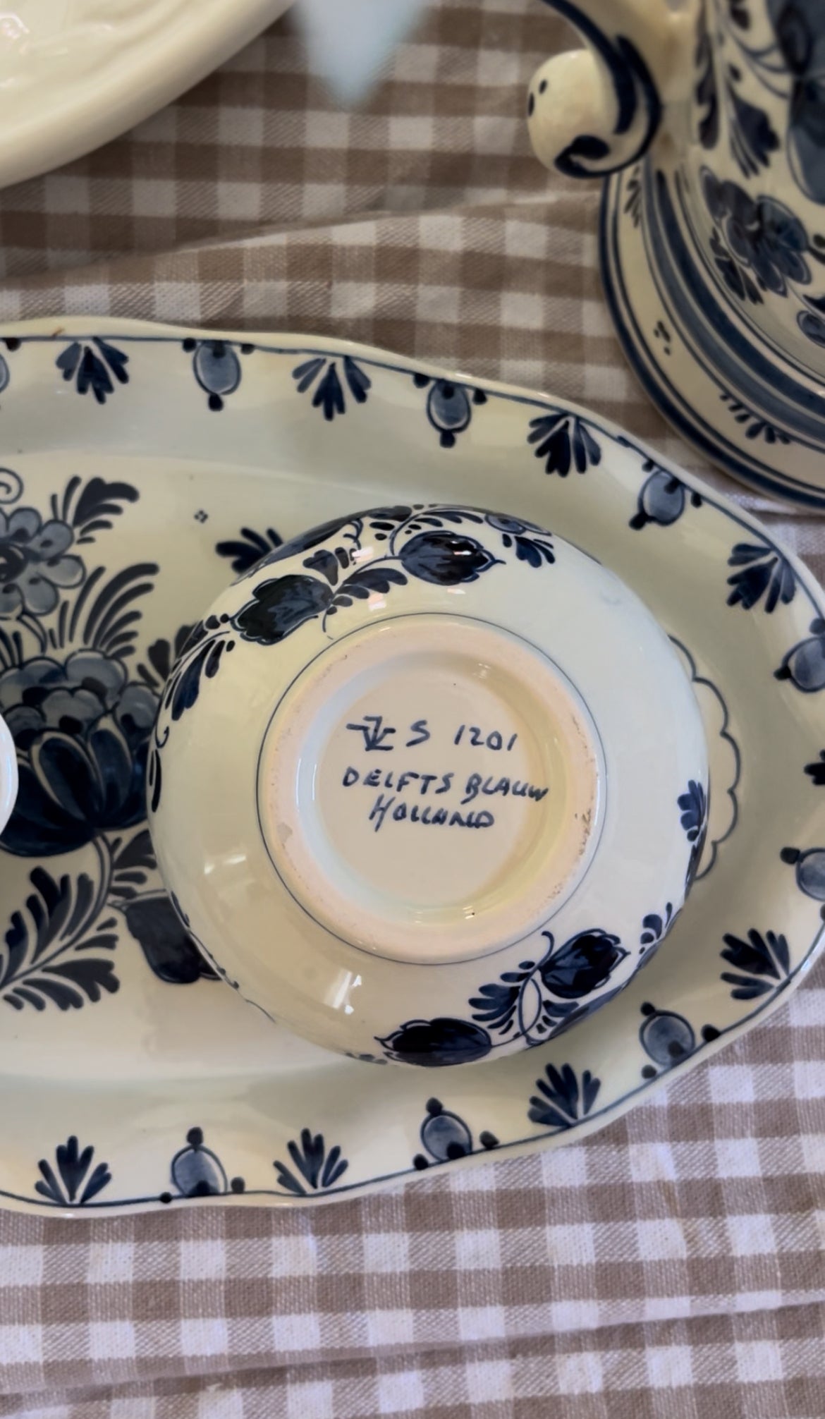 Delft Holland Teapot, Sugar Dish, Creamer, and Tray Set