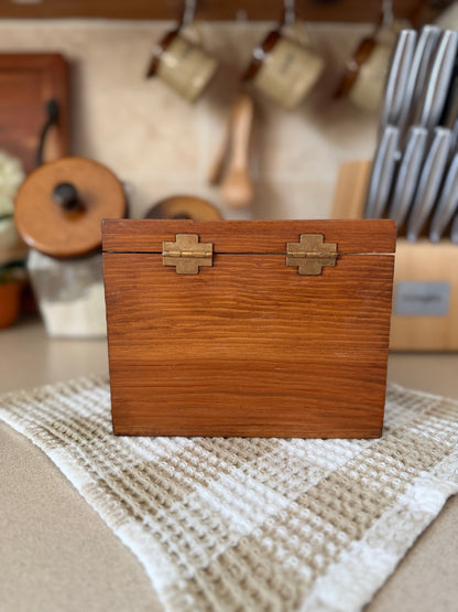 Wooden Recipe Card Box with Pineapple Carving