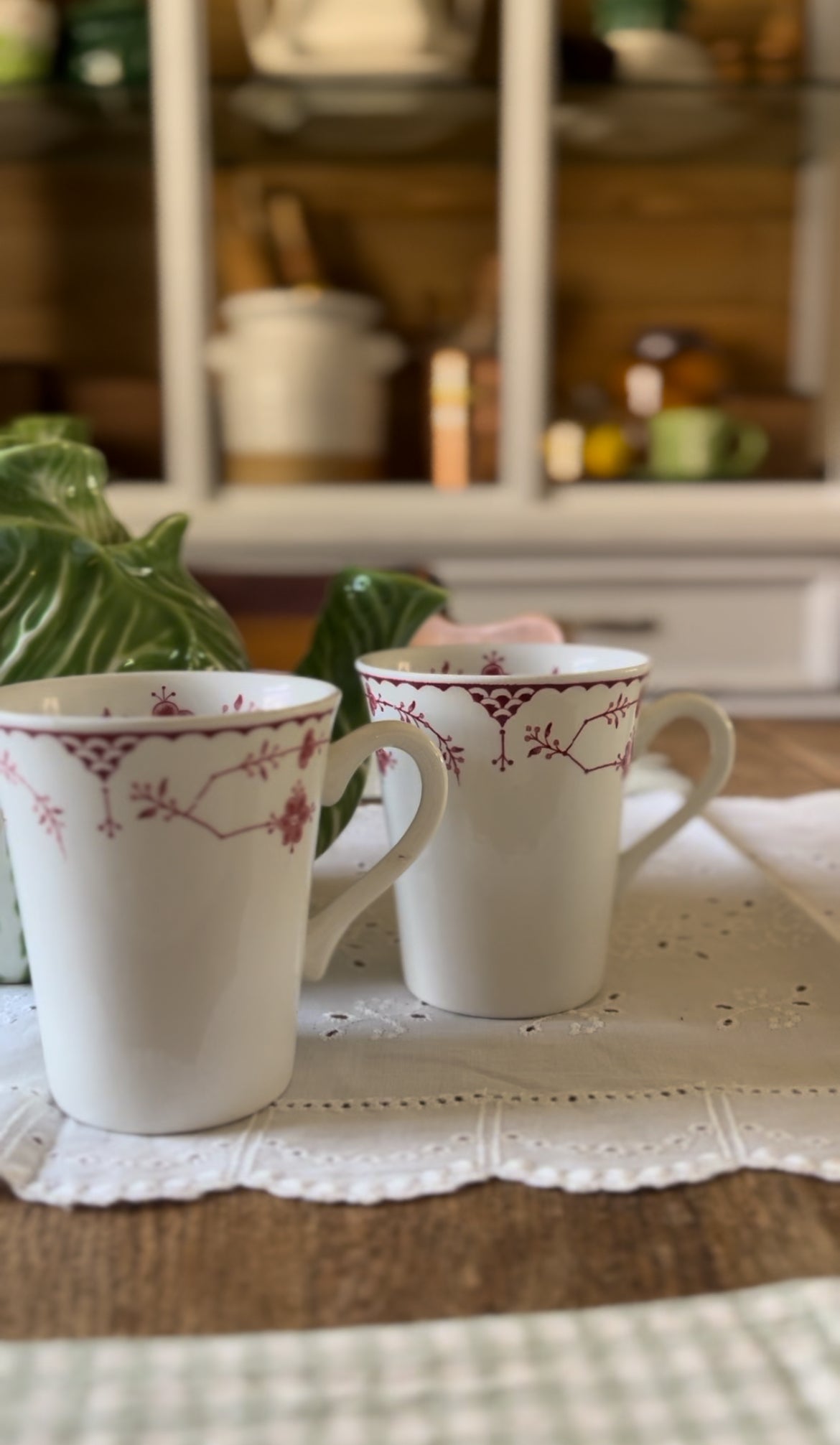 Set of 2 Franciscan English Ironstone Mugs