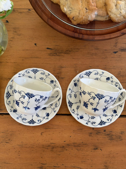 The Georgian Collection 29 piece Dinnerware Set in the "Finlandia" Pattern made in Churchill England