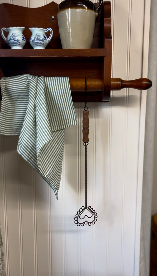 Vintage heart shaped rug beater