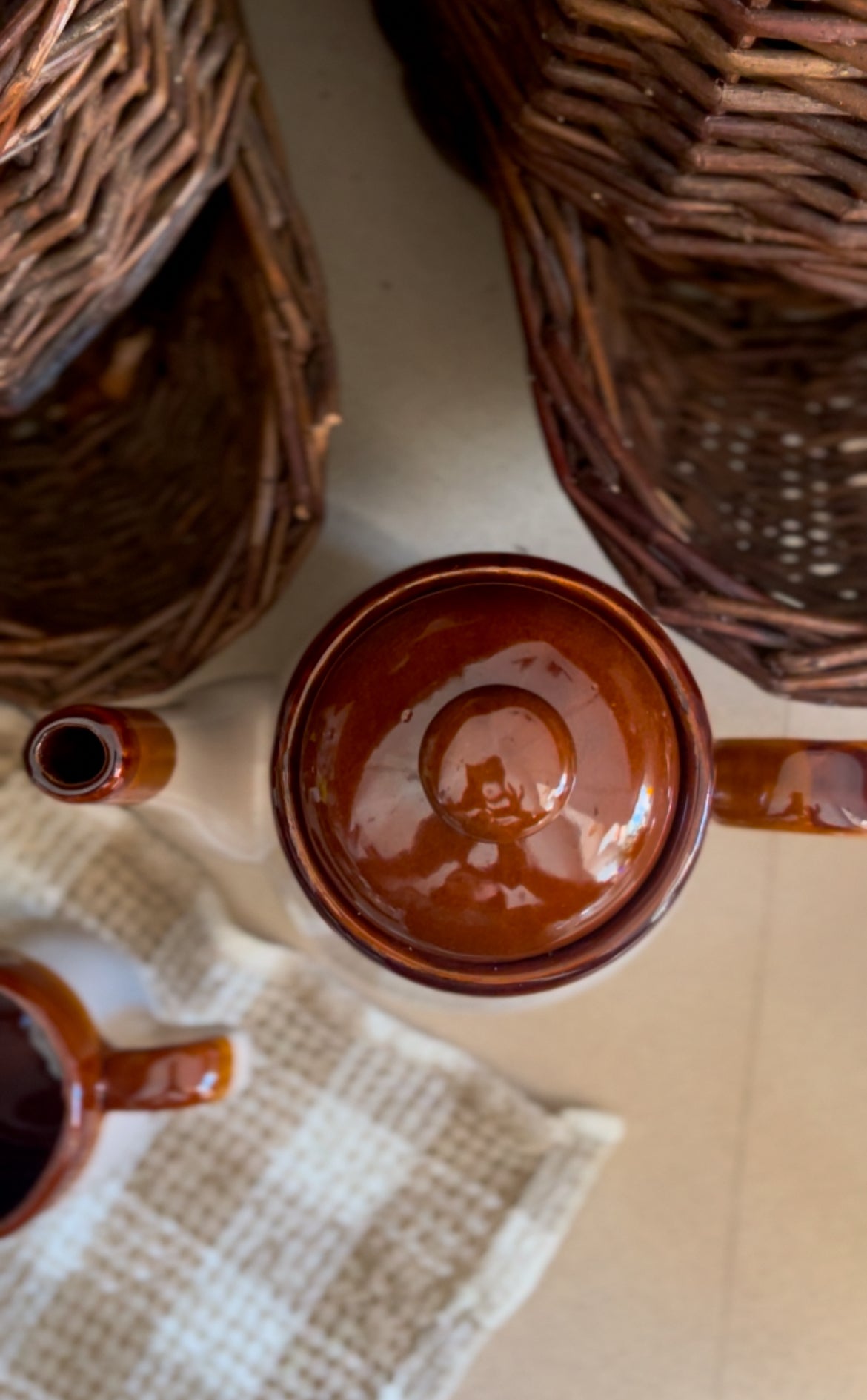 Brown Stoneware Tea Set (includes teapot, creamer, and four mugs)