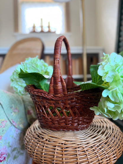 Medium Dark Brown Wicker Basket with Handle (flowers not included)