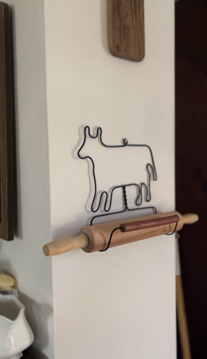 Cow-Shaped Twisted Wire Rolling Pin Holder (*rolling pin not included)