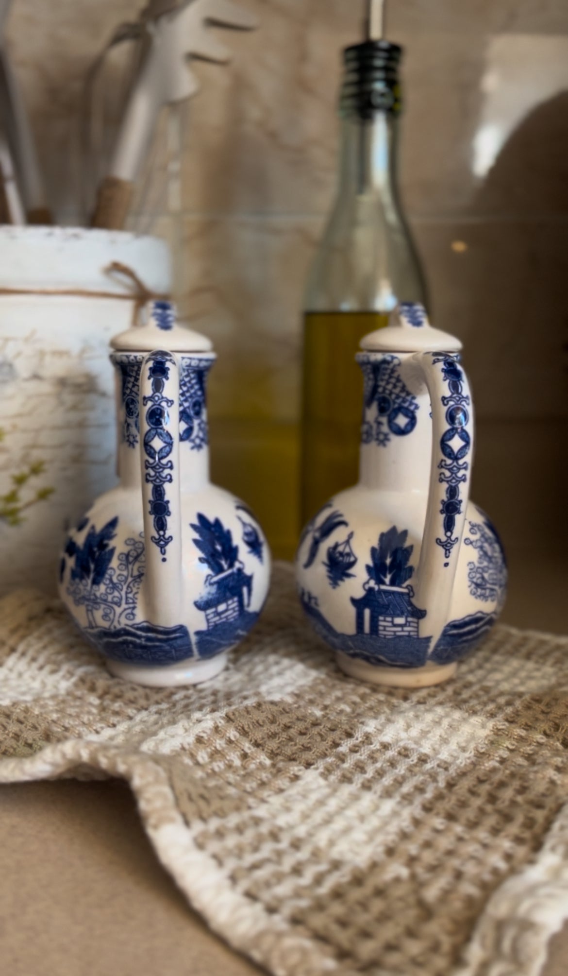 Blue Willow Oil and Vinegar Cruets