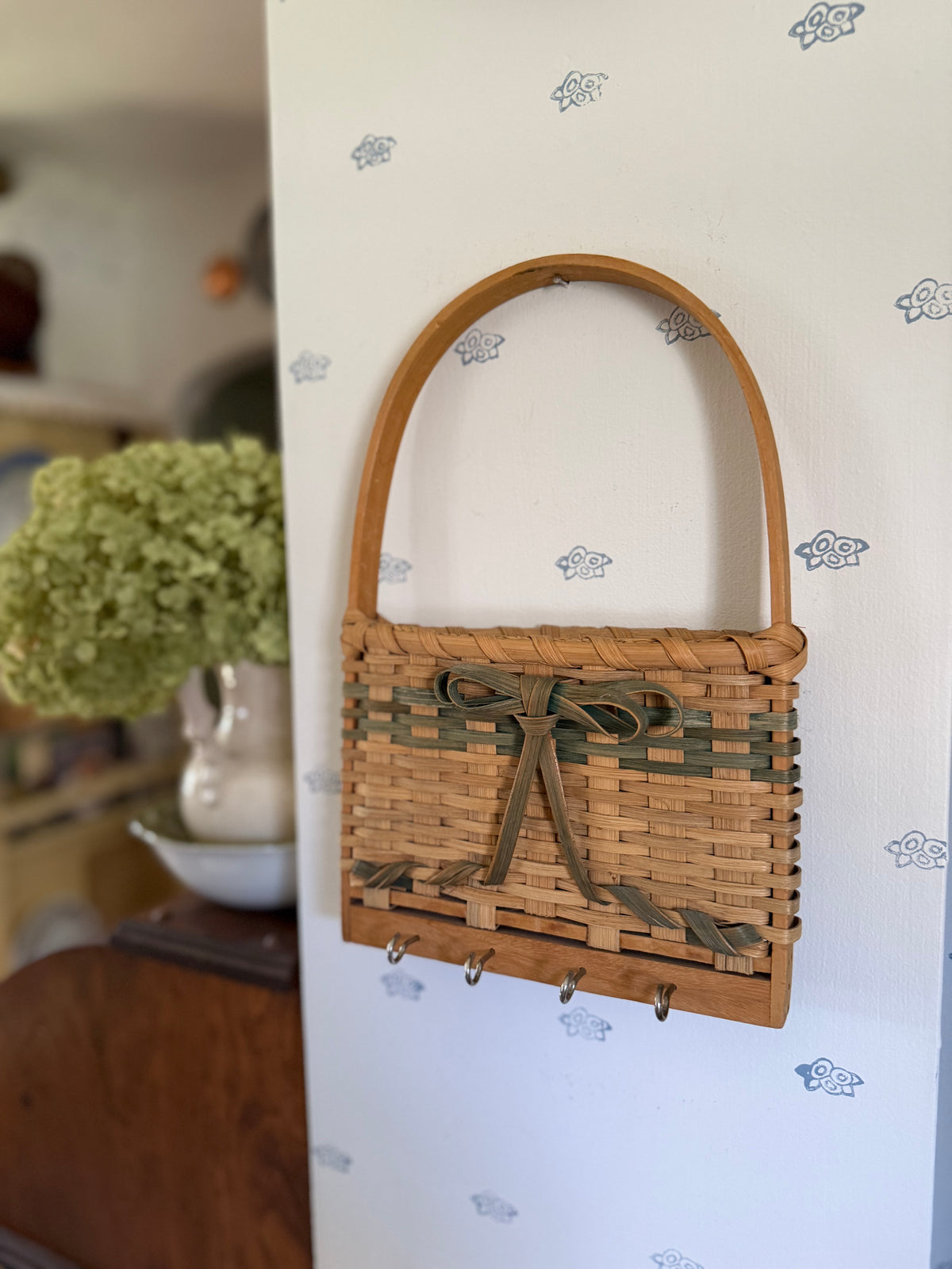 Wall Basket Key Holder with Green Accents