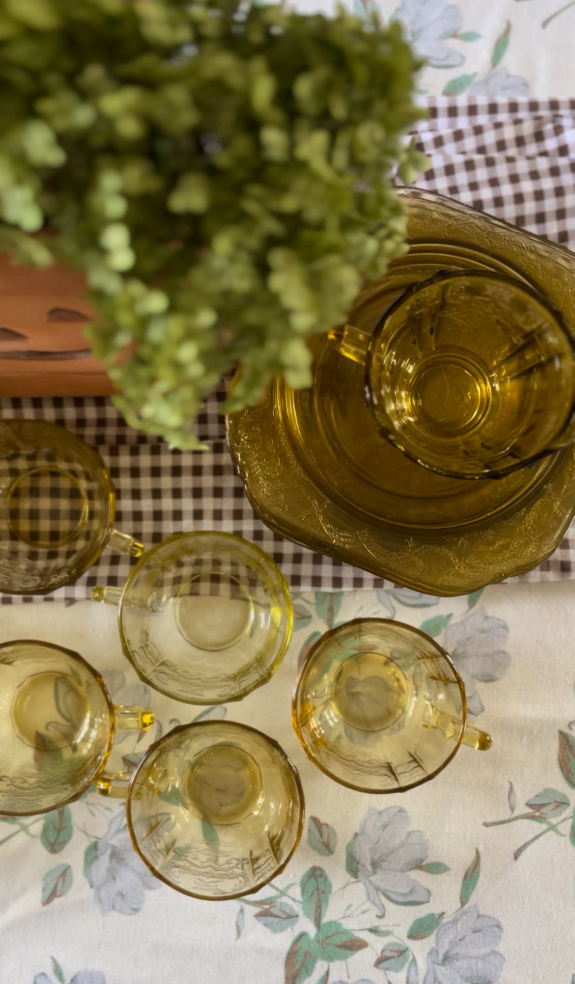 Set of Vintage Madrid Amber Depression Glass Dinnerware by Federal Glass Company (26 piece set)