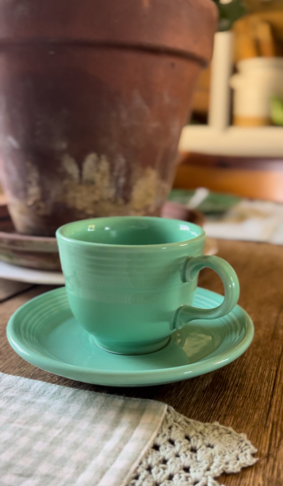 Set of 4 Fiesta Mint Green Teacups and Saucers by Homer Laughlin