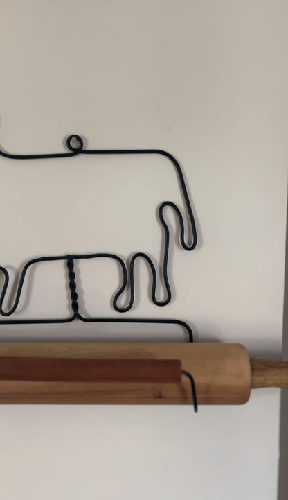 Cow-Shaped Twisted Wire Rolling Pin Holder (*rolling pin not included)