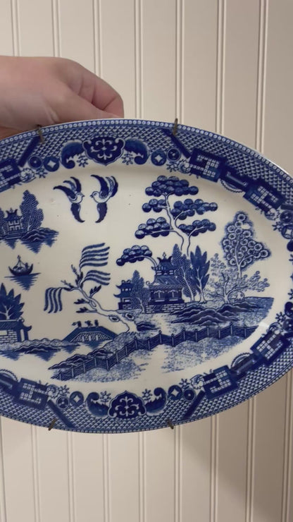 Blue Willow Platter with Plate Hanger
